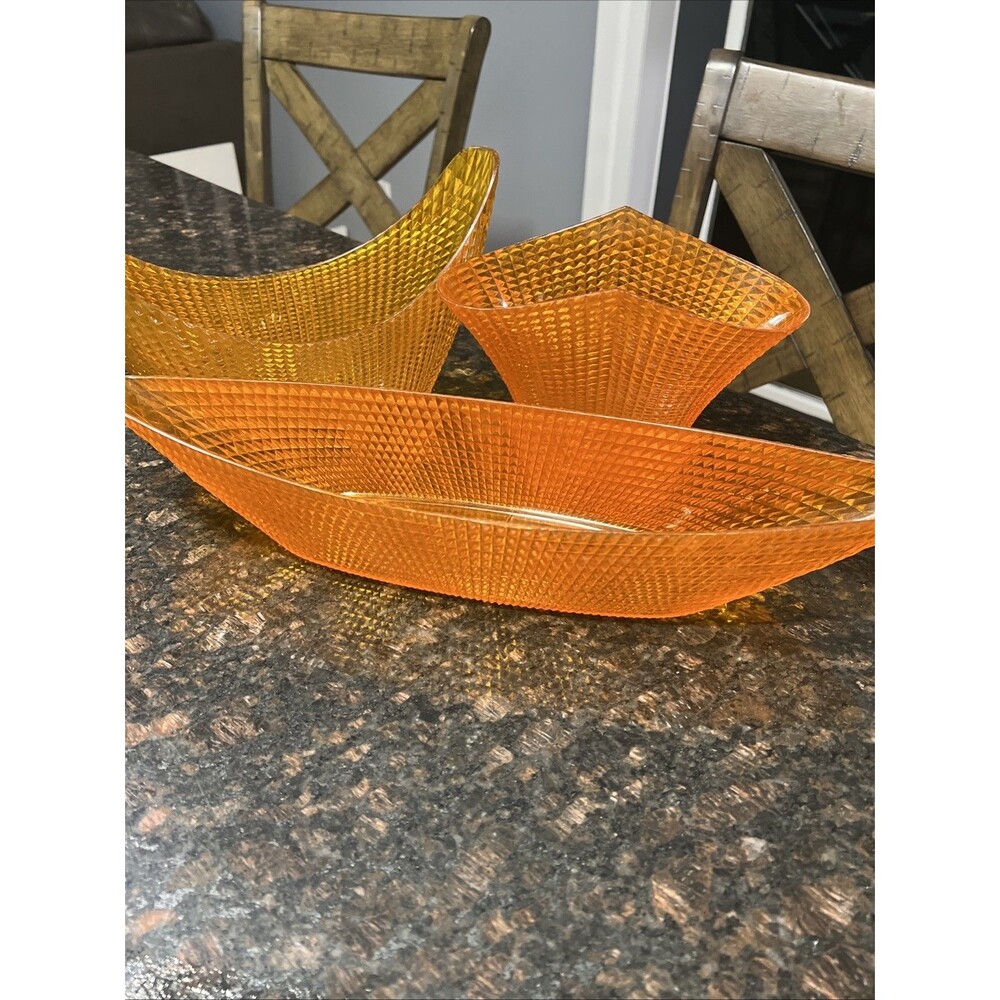 Vintage ︱Shamrock Neatway︱ Plastic ︱ORANGE ︱3 Set︱Bowls︱Decor